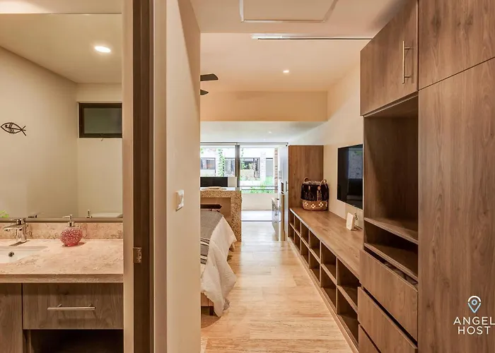 Appartement Chic With Roof Pool & Gym Near 5th &