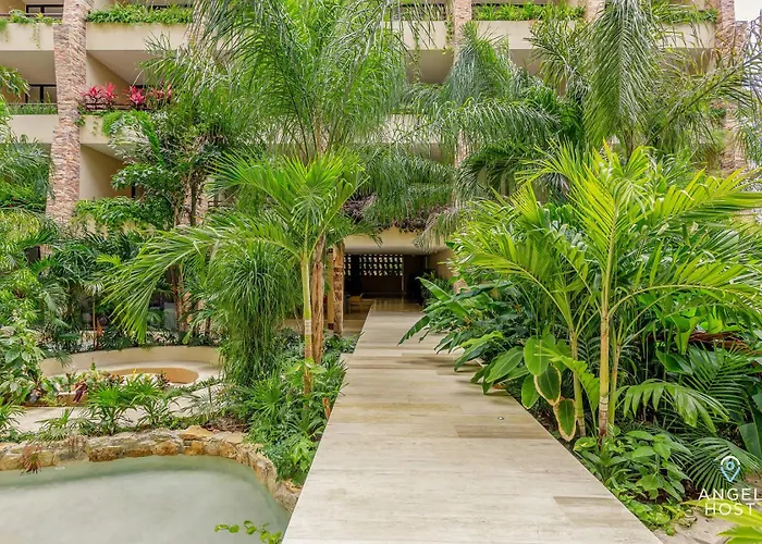 Appartement Chic With Roof Pool & Gym Near 5th &