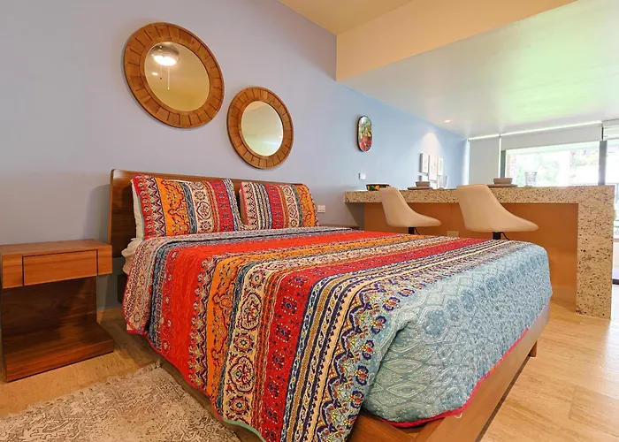 Chic With Roof Pool & Gym Near 5th & Appartement
