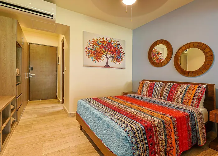 Chic With Roof Pool & Gym Near 5th & * Playa del Carmen